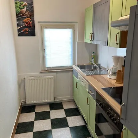 Banana Jack Apartment *