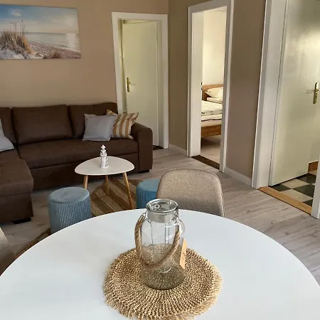 Apartment Banana Jack *